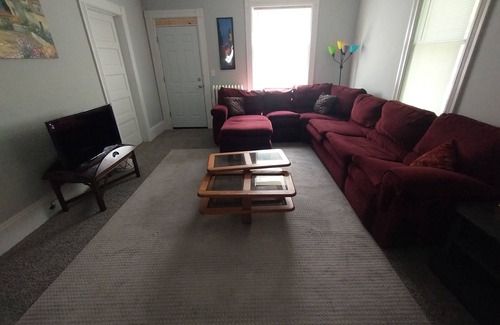 Saginaw House | Renovated House Steps from Saginaw Downtown with Kitchen