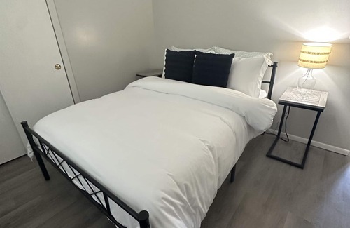 Town of German Flatts Apartment | Renovated Ilion Apt: Pet-Friendly with I-90 Access!
