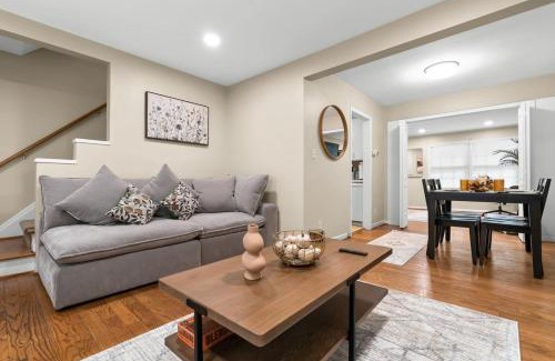 Dearborn House | Newly Renovated in Historic Neighborhood Near DTW