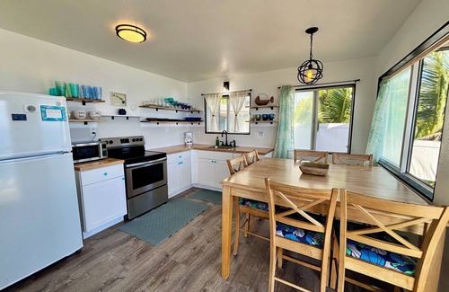 Kapoho House | Oceanfront Retreat with Pool and Spa - Guest Rated 9.4/10