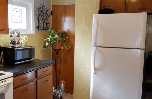 Forty Fort Apartment | Modern Retreat: Perfect Location with Convenient Amenities