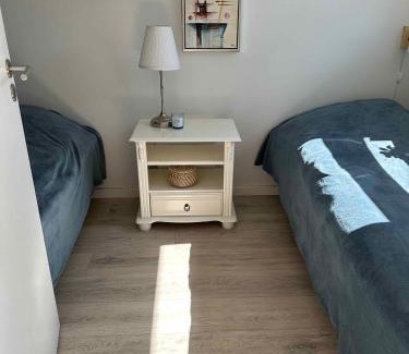 Stillinge Strand House | Beachside Retreat: Newly Renovated & Family-Friendly Stay