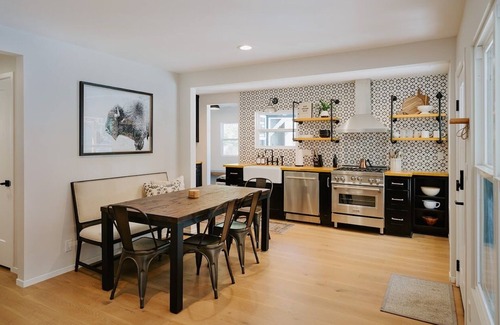Big Bear Lake House | Revamped Pet-Friendly Retreat with Lake Views & Pool