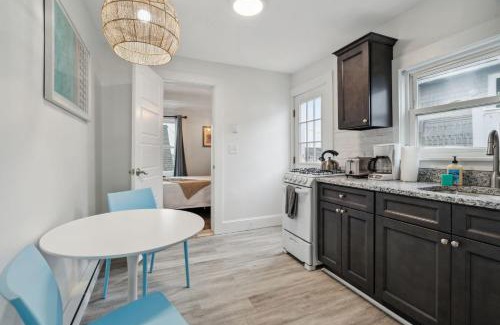 Hampton Apartment | Renovated Beach Retreat with Private Balcony & Ocean View