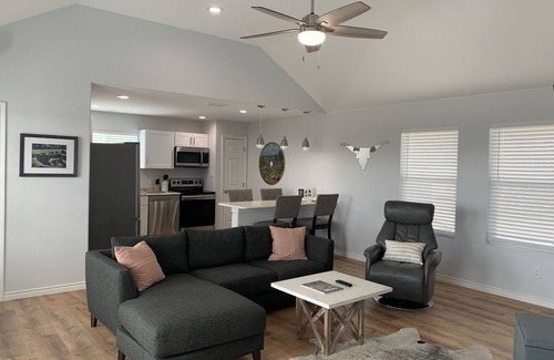 Austin House | Renovated Getaway on Exotic Game Ranch, Near Downtown