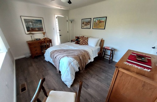 Jemez Springs Cabin | Inviting Ranch Style Home in Scenic Jemez Canyon