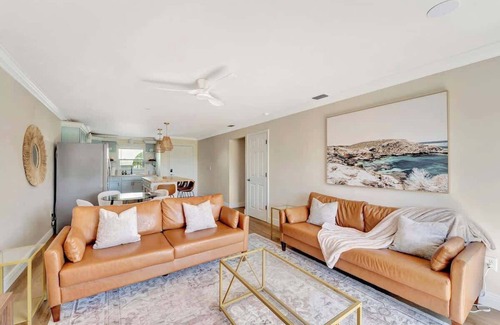 Harbour Heights House | Newly Renovated Retreat Central to I-75 & Downtown