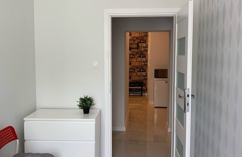 Srodmiescie House | Renovated Apartment in Old Town with Kitchen - 10/10 Rating