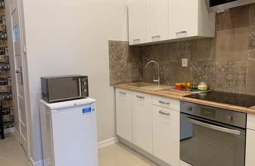 Srodmiescie House | Renovated Apartment in Old Town with Kitchen - 10/10 Rating