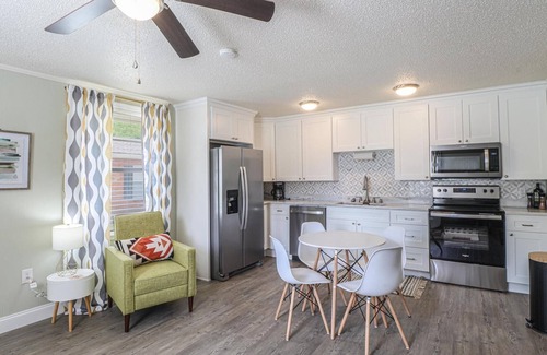 Gulfport Apartment | Beachfront Bliss at Newly Renovated Unit F, Triple Tail Alley