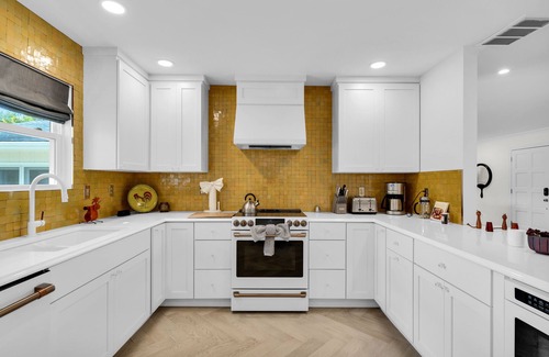 Savoy House | Renovated Retreat with Breathtaking Golf Course Views