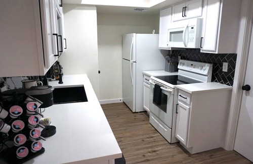 Garland House | Newly Updated Cozy Home