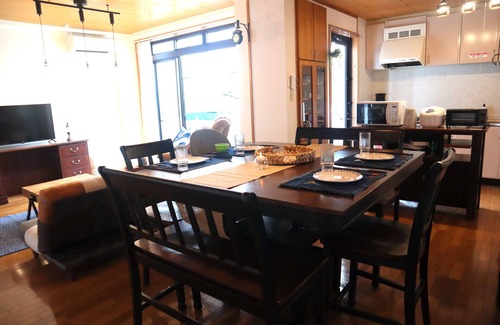 Chatan House | Beachside Retreat in Chatan: Steps to the Shore & Spa