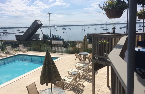 Jamestown Condo | Discover Oceanfront Bliss: Newport Just a Ferry Ride Away!