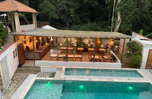 Ponte Branca House | Discover News Hospedagem: Pet-Friendly & Family Fun Awaits