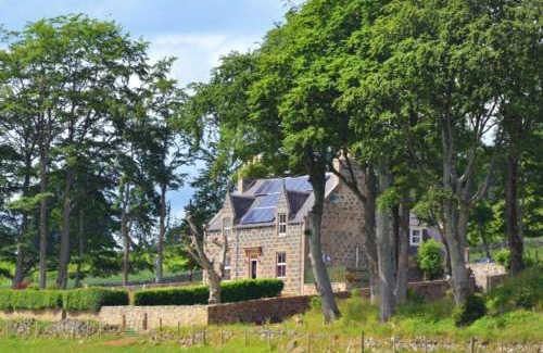 Huntly House | Family-Friendly Retreat at Newseat for Memorable Stays