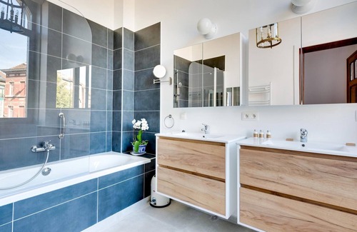 Wijk van de Squares Apartment | Enjoy Breakfast at Newton IV Boutique Residence, Brussels
