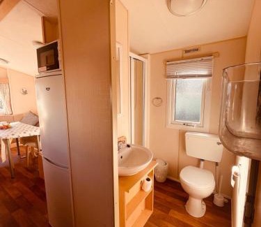Balminnoch House | Family-Friendly Three Lochs Caravan with Pool & Pet Access