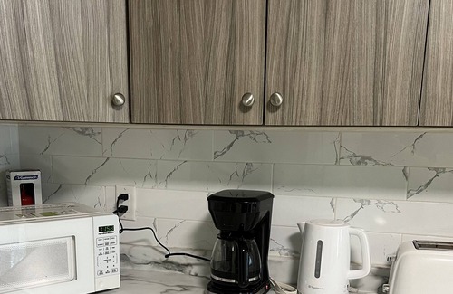 Surrey Newton House | Newton Suite