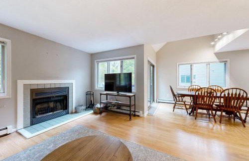 West Hartford Apartment | Newton Village 1A