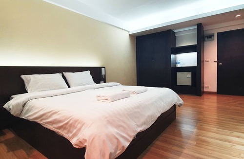 Lak Si Hotel | Cozy Next Bird Suite: Family-Friendly with Breakfast Included