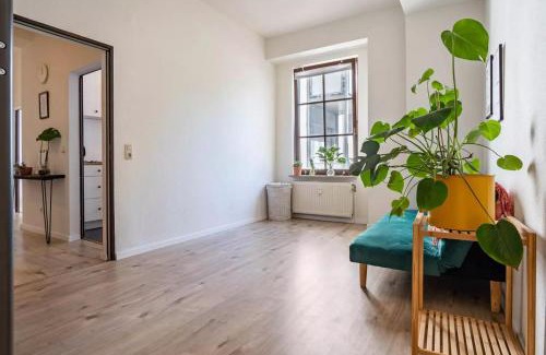Rheinhausen Apartment | Cozy NEXT HOME: Free WiFi & Parking, Pet-Friendly Stay