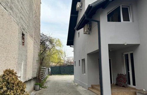 Calea Sever Bocu House | Budget-Friendly Next Residence for Families and Travelers