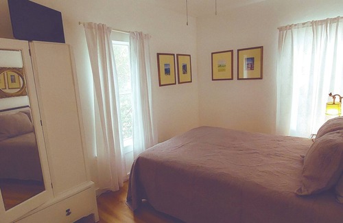 Foster Heights House | Discover East Austin: Pet-Friendly Stay Near 12th & Chicon