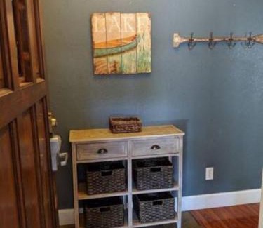 Chelan House | Scenic Retreat by the Lake with Pool & Beach Access
