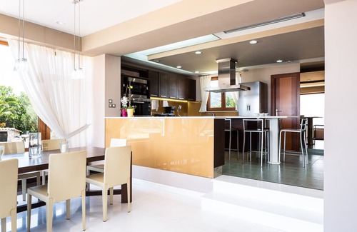 Xiro Chorio Villa | Seaside Retreat with Panoramic Views & Indoor/Outdoor Pools