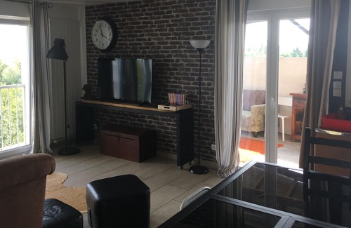 Crehange Cabin | Ideal Getaway Next to the Manor for 6 to 10 Guests