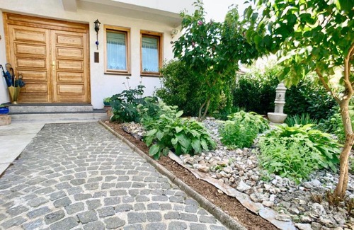 Ilidza Villa | Top-Rated NeyreaS Hotel with Breakfast & Hot Tub Access