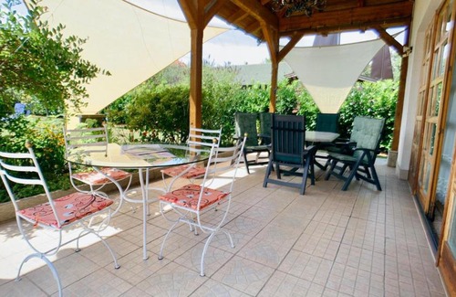 Ilidza Villa | Top-Rated NeyreaS Hotel with Breakfast & Hot Tub Access
