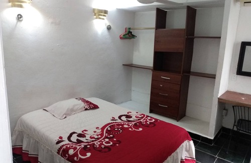 Barrio de Santiago Apartment | Budget-Friendly Neyva Department in Historic Center Mérida