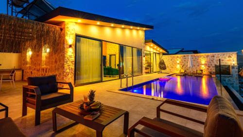 Faralya Villa | Relax in Nez: 1 Bedroom with Jacuzzi in Kalkan Çayköy