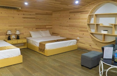 Soc Son Apartment | Discover NGÔ MINH VILLA: Pet-Friendly Stay with Pool