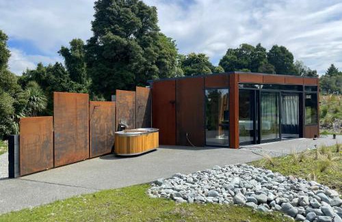 Geraldine Bed & Breakfast | Discover Ngā Whare Mānatu: Wheelchair Accessible Retreat