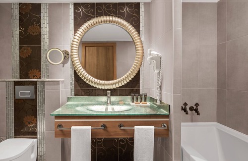 Sadikbey Hotel | Discover NG Afyon: 5-Star Retreat with Spa & Pool