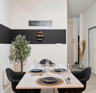 Roubaix House | Relax at NG SuiteHome - Family-Friendly Stay with Hot Tub