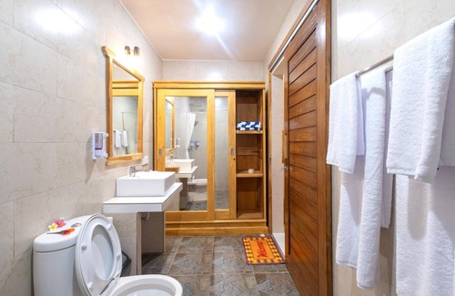 Penida Island Hotel | NG Sweet Home: Family-Friendly Retreat with Pool & Dining
