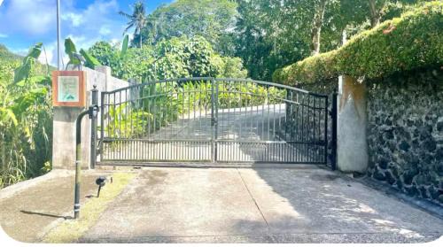 Koror Apartment | Ngermid Oasis: Guest Rated 10/10 with Beautiful Garden Views