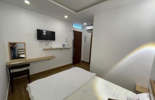 Hoa Thanh Hotel | Budget-Friendly Ngoc An Hotel with Breakfast & Family Amenities