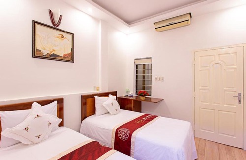 Ninh Binh Hotel | Ngoc Anh Legend Hotel: Guest Rated 10/10 with Great Amenities