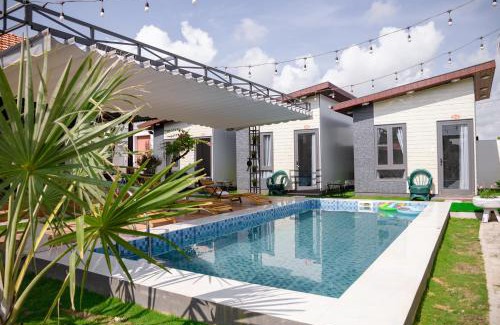 La Gi House | Top-Rated Nguyễn Lagi Homestay with Pool and Ocean View