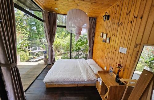 Da Lat Apartment | Discover Nhà Bắp: Family-Friendly Haven with High Ratings