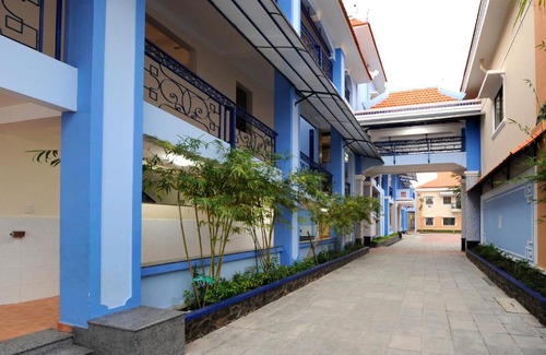 Binh Tan House | Discover Nhà Khách Làng May Mắn with Pool & Family Amenities