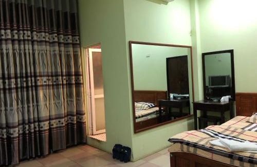 Bac Tu Liem Hotel | Discover Nhà nghỉ An Phú: Pet Friendly & Family Welcoming