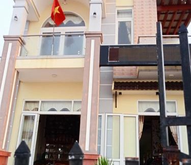 Ly Son House | Discover Bá Thành: Oceanfront Retreat in Lý Sơn