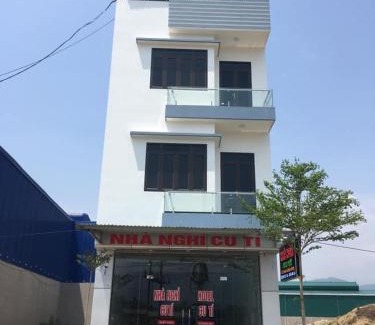 Nghia Lo Bed & Breakfast | Budget-Friendly Stay at Nhà Nghỉ Cu Tí - Guest Rated 8/10