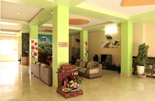 Chieng Chau House | Budget-Friendly Stay at Nhà nghỉ Hiền Hưng with Great Amenities
